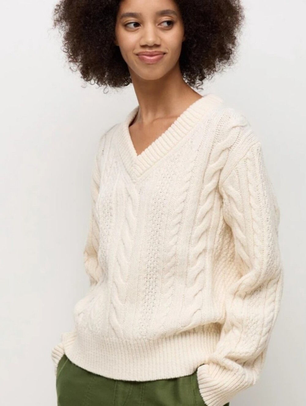 JW Anderson X Uniqlo v neck braided knit jumper sweater cream white medium